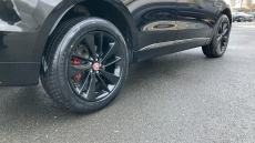 Jaguar F-Pace 2.0 D200 R-Dynamic Black 5dr Auto AWD Diesel Estate